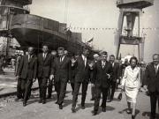Vizita conducătorilor de partid şi de stat la şantierul naval Drobeta- Tr. Severin.     (16  mai 1972).