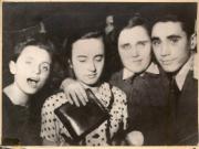 Elena Ceauşescu la un bal organizat de U.T.C.