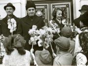 Aspect din timpul urărilor de Anul Nou 1978, adresate de copii şi tineri conducerii de partid şi de stat în faţa sediului C.C. al P.C.R.(30.XII.1977)