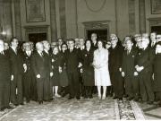 Aspect din timpul solemnităţii decorării de către preşedintele Nicolae Ceauşescu a unor vechi militanţi ai mişcării muncitoreşti, cu prilejul împlinirii vârstei de 70, 75, 80, 85 şi 90 de ani.(24.I.1978)