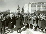 Aspect din timpul vizitei lui Nicolae Ceauşescu şi a Elenei Ceauşescu în comuna Scorniceşti, judeţul Olt.(28.I.1978)
