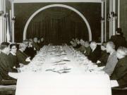 Dejun oferit la restaurantul „Cina” de Paul Niculescu şi Vasile Muşat în cinstea delegaţiei Asociaţiei de prietenie a poporului chinez cu străinătatea, condusă de Wang Pin-nan. Au mai participat: Dumitru Turcuş, I. Popescu-Puţuri, N.Cioroiu, Pavel Ştefan, Ion Botar şi Fetcu Alice de la I.R.R.C.S.; Lu Ţi-sin, consilier la Ambasada R.P. Chineze, precum şi ambasadorul R.P. China la Bucureşti, cu soţia. (14.IV.)(6-16.IV.1978)