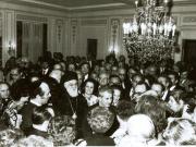 Vizita de stat în S.U.A. La sediul Ambasadei României din Washington, Nicolae Ceauşescu s-a întâlnit cu un grup format din peste 250 de reprezentanţi ai comunităţii româneşti din S.U.A., de cetăţeni americani de origine română. (13.IV)(12-17.IV.1978)