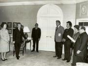 În cadrul vizitei întreprinse în S.U.A., Nicolae Ceauşescu şi Elena Ceauşescu au primit, la reşedinţa ce le-a fost rezervată la hotelul „Waldorf Astoria” din New York, un grup de reprezentanţi ai comunităţii cetăţenilor americani de origine română, format din protopopul Mihai Iancu, Dean Milhovan – editorul ziarului „Dreptatea”, Andros George şi d-na Cecilia Mihai. (17.IV.)(12-17.IV.1978)