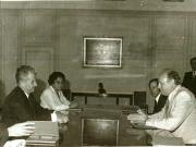 Nicolae Ceauşescu, secretar general al P.C.R., a primit delegaţia Partidului de Stânga, comuniştii din Suedia, condusă de Lars Werner, preşedintele partidului, care efectuează o vizită de prietenie în ţara noastră. La primire au participat: Virgil Cazacu, Vasile Muşat – secretari ai C.C. al P.C.R. şi Ghizela Vass – membru al C.C. al P.C.R.(22.VI.1978)