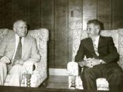 Secretarul general al P.C.R., Nicolae Ceauşescu, s-a întâlnit la staţiunea Neptun cu Armand Magnin, secretar general al Partidului Elveţian al Muncii, aflat la odihnă în ţara noastră, la invitaţia C.C. al P.C.R.(2.VIII.1978)