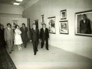 În prezenţa conducătorilor de partid şi de stat, în ziua de 21 august 1978, a fost inaugurat, în Bucureşti, Muzeul de artă. Aspect de la vizitarea Muzeului de artă.(21.VIII.1978)