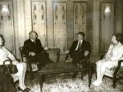 La invitaţia preşedintelui Nicolae Ceauşescu şi a Elenei Ceauşescu, dr. Rudolf Kirchschläger, preşedintele federal al Republicii Austria, împreună cu doamna Herma Kirchschläger au făcut o vizită de stat în România, în perioada 8-11.XI.1978. Încheierea convorbirilor oficiale dintre cei doi preşedinţi, la care au fost prezente Elena Ceauşescu şi Herma Kirchschläger (11.XI.)(8-11.XI.1978)