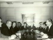 Primirea de către secretarul general al P.C.R., preşedintele R.S.R., Nicolae Ceauşescu, a delegaţiei C.C. al Partidului Muncitoresc Socialist Ungar, condusă de Ovari Milkos, secretar C.C. al P.M.S.U. Din partea română au participat: Dumitru Popescu, Iosif Banc, V. Muşat – secretari ai C.C. al P.C.R., ş.a.(10.XI.1978)