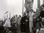 Gheorghe Gheorghiu –Dej, Petru Groza, Gh. Tătărăscu, Kavtaradze, Sasaikov, Th. Georgescu, L. Pătrăşcanu, Vasiliu Răşcanu, M. Ralea în tribuna oficială, primind demonstraţia oamenilor muncii cu prilejul zilei de 1 Mai 1946 (Piaţa Victoriei). (01.05.1946).