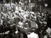 Gheorghe Gheorghiu –Dej, Petru Groza, G-ral Vasiliu Răşcanu, P. Constantinescu-Iaşi, ş.a., participă la festivitatea din Gara de Nord, unde muncitorii ceferişti predau guvernului democrat un tren, dar pregătit de ei în cinstea zilei de 1 Mai. (02.05.1946).