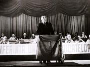 Gheorghe Gheorghiu –Dej vorbind la Conferinţa Uniunii Sindicatelor C.F.R. despre problemele care interesează masele muncitoare şi funcţionarii de la C.F.R. Sunt prezenţi: Chivu Stoica, ş.a. (03.07.1946).