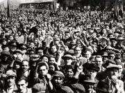 Aspect de la primirea făcută în Gara Predeal membrilor delegaţiei guvernamentale române care au participat la Conferinţa de Pace de la Paris. (21.09.1946).