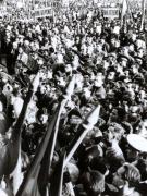 Aspect de la mitingul din Gara Băneasa, cu prilejul înapoierii în ţară a delegaţiei române care a participat la Conferinţa Păcii de la Paris. Din delegaţie au făcut parte: Gh. Gheorghiu–Dej, Şt. Voitec, ş.a. (21.09.1946).