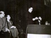 Dej vorbind la marea întrunire B.P.D. a inginerilor şi tehnicienilor din sala cinematografului „Aro”. Sunt prezenţi: Bernachi, Ing. Profiri, ş.a. (9.11.1946).
