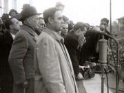 Dej vorbind la marele miting al oamenilor muncii din Piaţa Naţiunii, cu prilejul victoriei forţelor democrate în alegeri. Sunt prezenţi: P. Groza, ş.a. (22.11.1946).