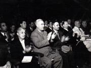 Gh. Gh.-Dej, Petru Groza, S. I. Kavtaradze, ambasadorul URSS la Bucureşti, soţia lui şi Walter Ulbricht participă la spectacolul de gală din grădina M.A.I, dat în cinstea delegaţiei guvernamentale a R.D.G. (21 septembrie 1950)
