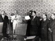 Gh. Gh.-Dej, Petru Groza, Walter Ulbricht, Teohari Georgescu, Iosif Chişinevschi, la solemnitatea de la Consiliul de Miniştri, cu prilejul semnării declaraţiei comune şi a unor acorduri între R.P.R. şi R.D.G. În imagine, dr. Petru Groza rostindu-şi cuvântarea. (22 septembrie 1950)