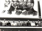 Gh. Gheorghiu-Dej, P. Groza, C.I.Parhon, V. Luca,  C. Pârvulescu, Al. Moghioroş, P. Borilă, S.I. Kavtaradze, Th. Georgescu, I. Chişinevschi, Chivu Stoica, D-tru Petrescu, ş.a., în tribuna oficială din Piaţa Aviatorilor, cu prilejul demonstraţiei de 1 Mai.(01.05.1952).