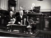 Gh. Gheorghiu-Dej, P. Groza, M. Burcă, D-tru Coliu, la cea de-a XIII-a sesiune a M.A.N. în momentul votării noii Constituţii a R.P.R.(22-25.09.1952).