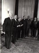 Gh. Gheorghiu-Dej, P. Groza, Al. Moghioroş, M. Constantinescu, I. Chişinevschi, ş.a., la solemnitatea înmânării unor distincţii acordate cu prilejul celei de-a V-a aniversări a Republicii Populare Române (Palatul M.A.N.).(30.12.1952).