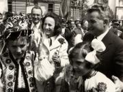 Marea manifestaţie populară a oamenilor muncii din Bucureşti, consacrată aniversării a 55 de ani de la crearea P.C.R. (8 mai 1976)