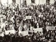 Manifestaţie comunistă. 1944-1945