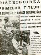 Distribuirea primelor titluri de proprietete, plugarilor împroprietăriţi prin reforma agrară din primăvara anului 1945.(9 mai 1946)