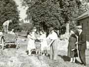Prima casă construită de colectivişti din venitul realizat în C.A.P. Păuleşti – Baia Mare.(1952)