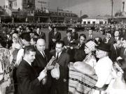 Membrii ai conducerii de partid şi de stat, cu prilejul sărbătoririi Zilei Recoltei (Halele Obor) . (2 X 1966)