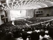 Membrii ai conducerii de partid şi de stat în mijlocul studenţilor, cu ocazia deschiderii noului an de învăţământ superior. (3 X 1966)