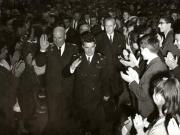 Membrii ai conducerii de partid şi de stat în mijlocul studenţilor, cu ocazia deschiderii noului an de învăţământ superior. (3 X 1966)