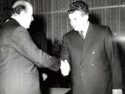 Nicolae Ceauşescu a primit vizita primului ministru al Iranului, Amir Abbas Hoveida. (3 XI 1966)