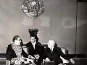 Ambasadorul Iranului în R.S. România, prezentându-şi scrisorile de acreditare preşedintelui Consiliului de Stat al R.S. România, Chivu Stoica. (16 XI 1966)