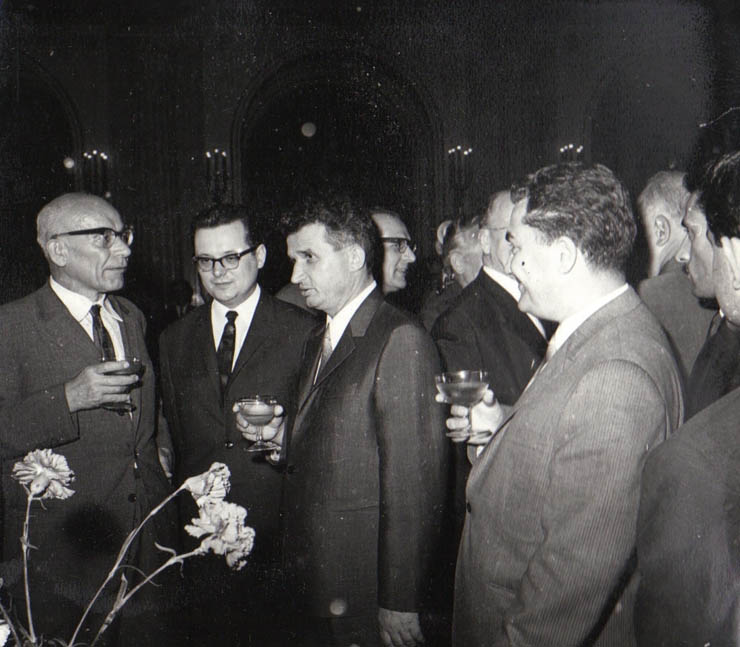 Aspect de la dejunul dat în onoarea delegaţiilor participante la Consfătuirea Comitetului Politic Consultativ al statelor participante la Tratatul de la Varşovia