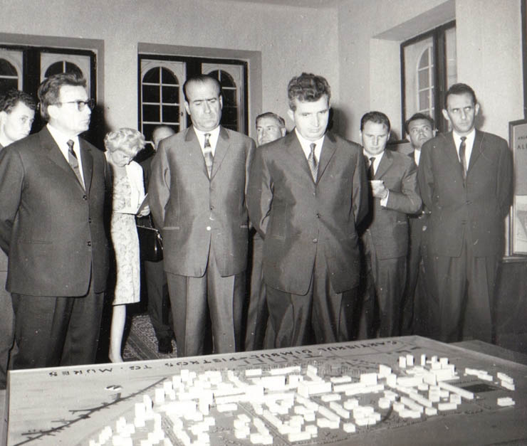 Vizita conducătorilor de partid şi de stat în regiunea Mureş Autonomă Maghiară (Târgu Mureş)