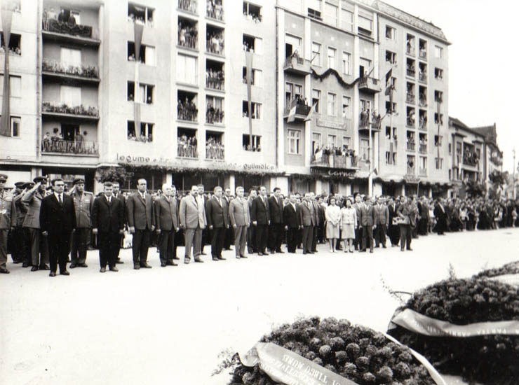 Vizita conducătorilor de partid şi de stat în regiunea Mureş Autonomă Maghiară (Târgu Mureş)