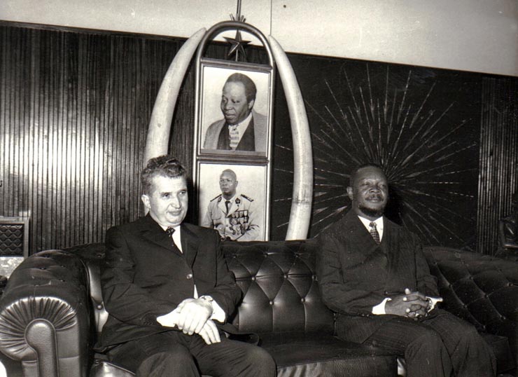 Vizita delegaţiei R.S.R. condusă de preşedintele Nicolae Ceauşescu în Republica Africa Centrală. (întâlnire protocolară la reşedinţa preşedintelui Bokassa).(16-18  martie 1972).