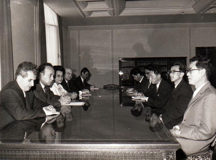Primirea la C.C. al P.C.R. a delegaţiei Partidului Muncii din Republica Coreea condusă de Kim Iongnam.(19  mai 1972).