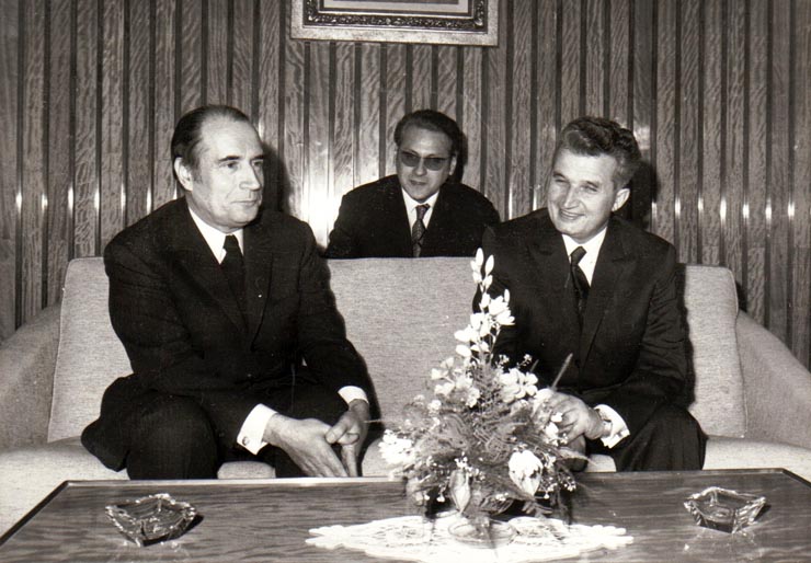 Primirea la Nicolae Ceauşescu a lui François Mitterand, şeful delegaţiei Partidului Socialist din Franţa, care ne-a vizitat ţara.     (mai 1972).