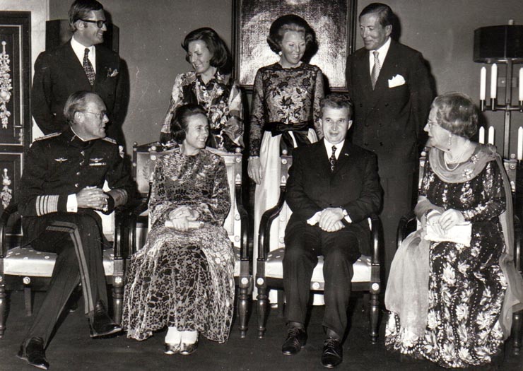 Aspecte de la vizita oficială de prietenie a preşedintelui Consiliului de Stat al României, Nicolae Ceauşescu împreună cu Elena Ceauşescu, în Olanda.(10-13 aprilie 1973).
