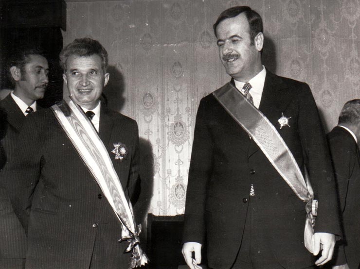 Aspecte din timpul vizitei oficiale de prietenie a preşedintelui Consiliului de Stat al R.S.R., Nicolae Ceauşescu, în Siria.      (17-19.II.1974).