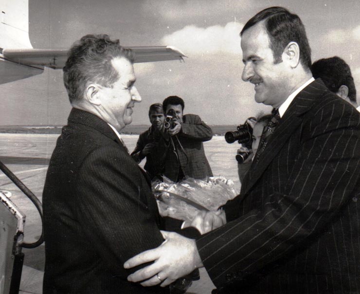 Aspecte din timpul vizitei oficiale de prietenie a preşedintelui Consiliului de Stat al R.S.R., Nicolae Ceauşescu, în Siria.      (17-19.II.1974).