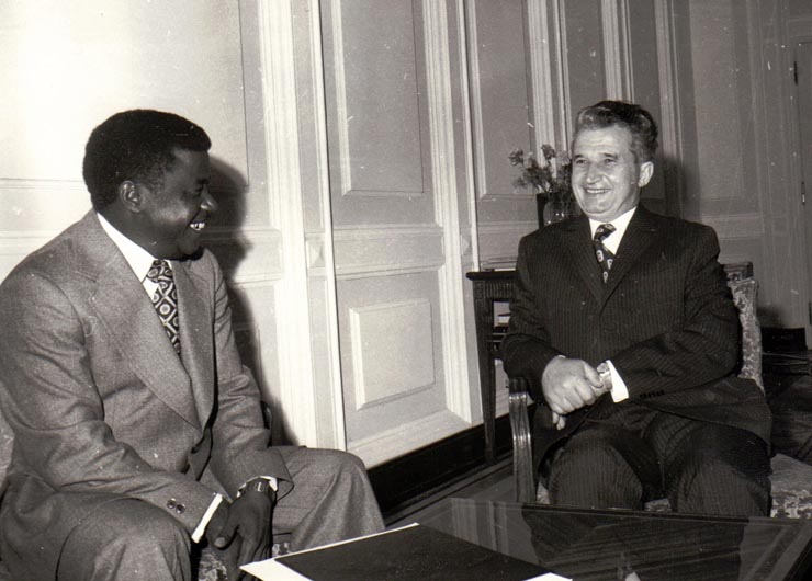 Primirea la Nicolae Ceauşescu, secretar general al P.C.R., a comisarului de stat pentru afaceri externe al Republicii Guineea-Bissau.     (20 aprilie 1974).