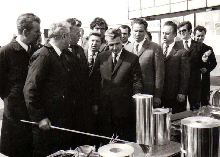 Vizita de lucru a lui Nicolae Ceauşescu la Combinatul de aluminiu – Slatina.      (30 mai 1974).