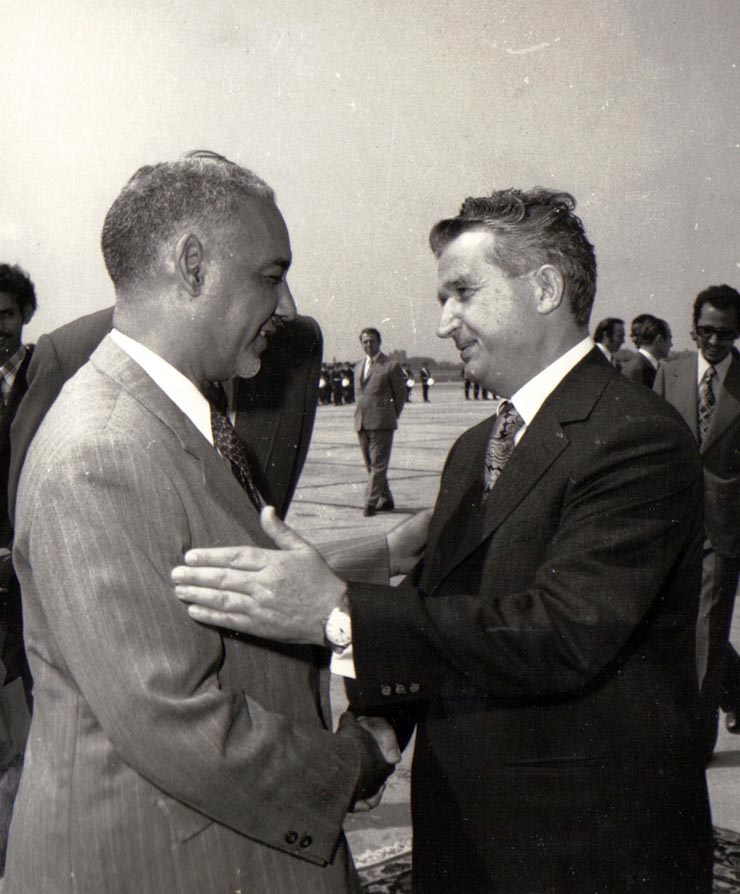 Aspecte din timpul vizitei oficiale de prietenie în România a preşedintelui Republicii Islamice Mauritania, Moktar Ougd Daddah.      (25 iunie 1974).