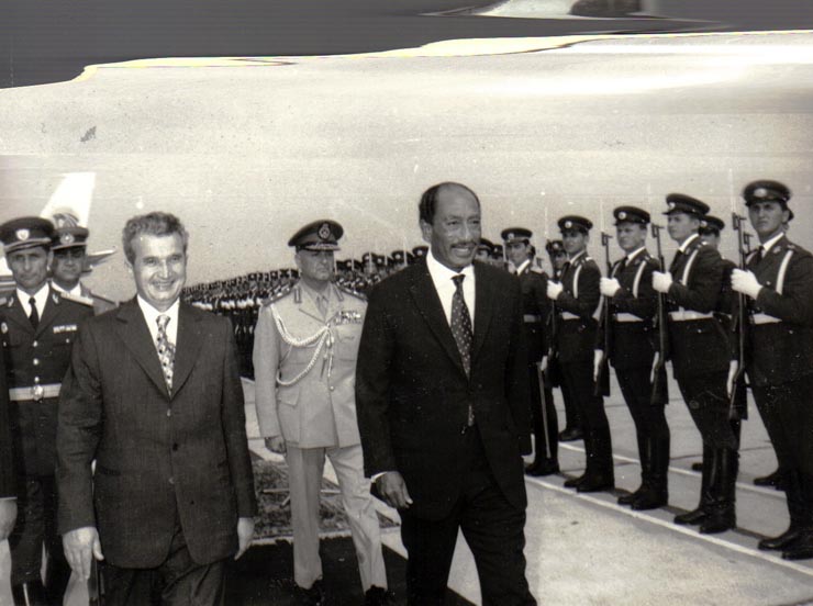 Aspecte de la vizita oficială de prietenie efectuată în România de preşedintele Republicii Arabe Egipt, Anwar El Sadat.      (27 iunie 1974).