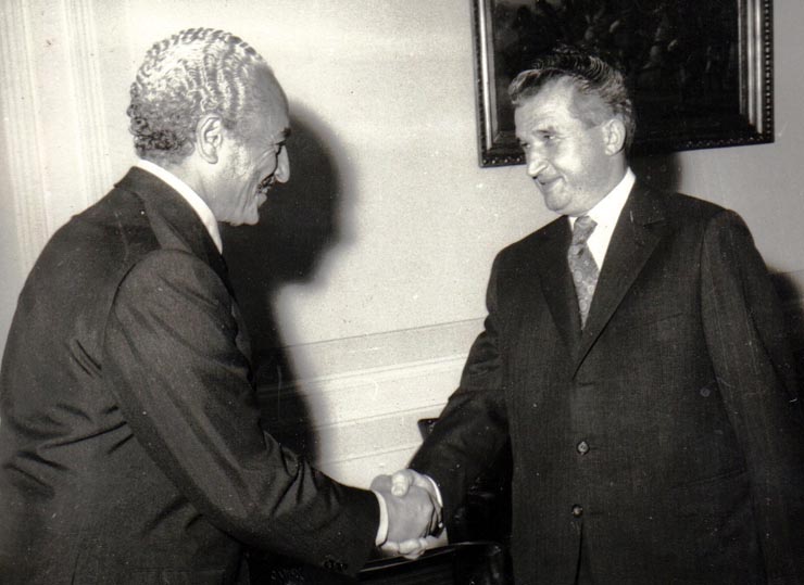 Primirea la Nicolae Ceauşescu a corespondentului diplomatic al ziarului egiptean „Al Ahram”, Hamdy Fouad.      (iunie 1974).