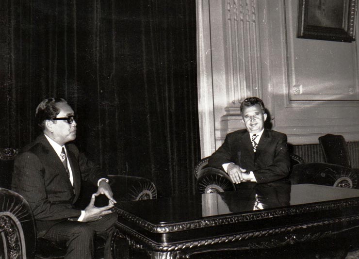 Primirea vicepreşedintelui Parlamentului indonezian, Mohamed Isanemi.       (26 iulie 1974).