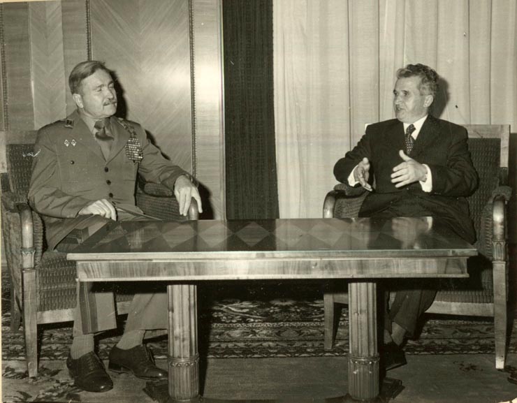 Nicolae Ceauşescu la primirea delegaţiei militare bulgare, condusă de generalul de armată Dobri Djurov.(27.X.1977)